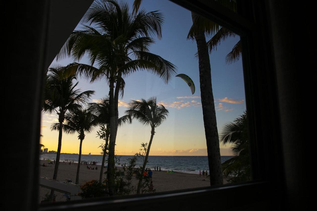 Numero Uno Beach House San Juan Bagian luar foto