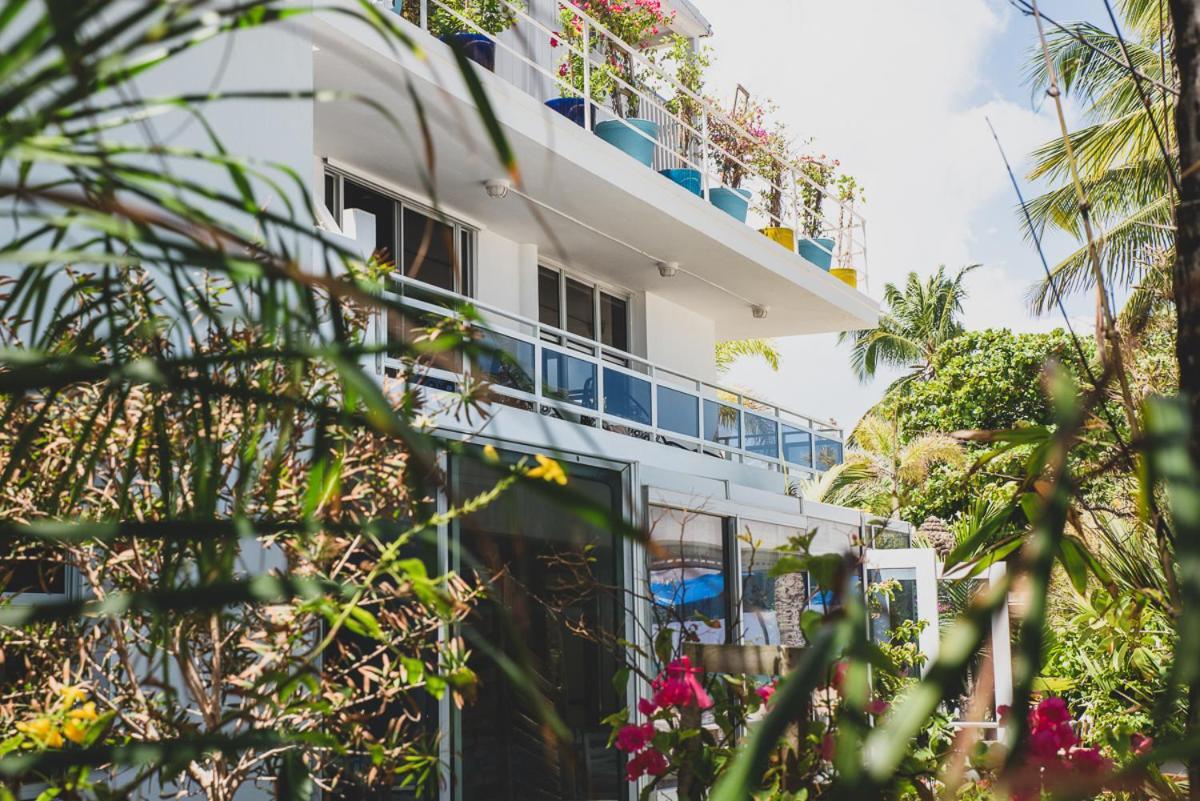 Numero Uno Beach House San Juan Bagian luar foto